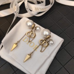 Sold out itemEarrings 2023SS DIOR Dior